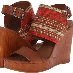 Lucky Brand Wood Lapaloma Wedges 10